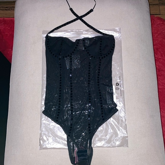 OSEREE CRYSTAL NECKLACE BODYSUIT